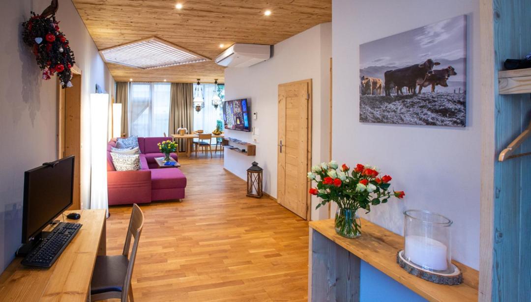 Apartments Chalet Wirz Travel Sarnen Bagian luar foto