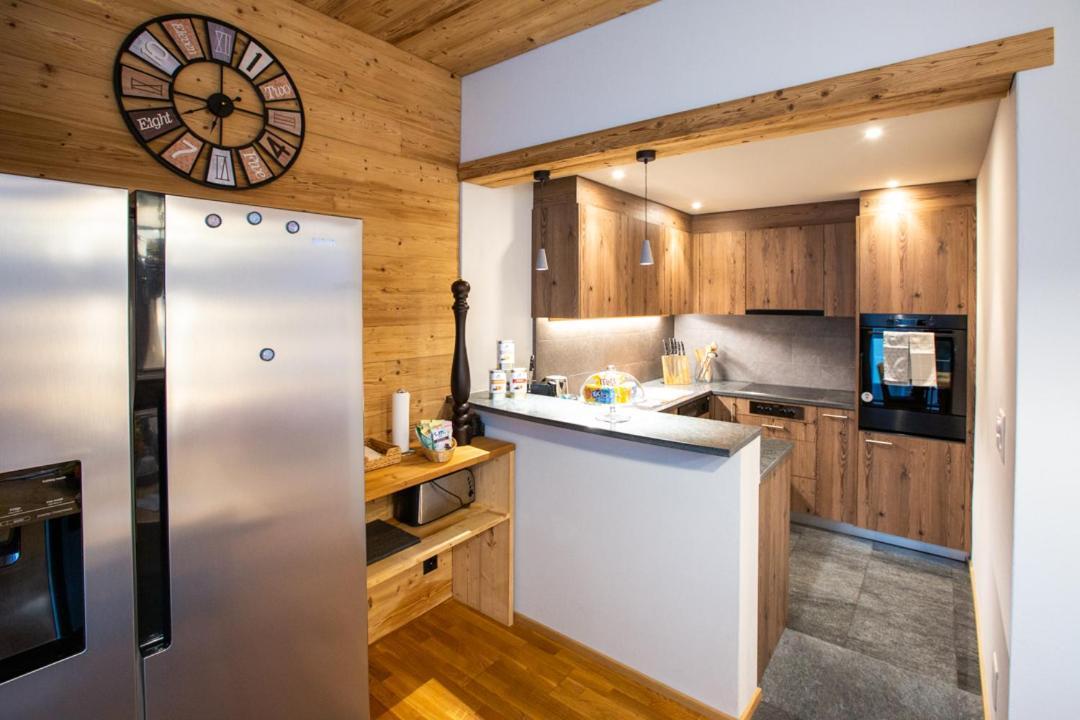 Apartments Chalet Wirz Travel Sarnen Bagian luar foto